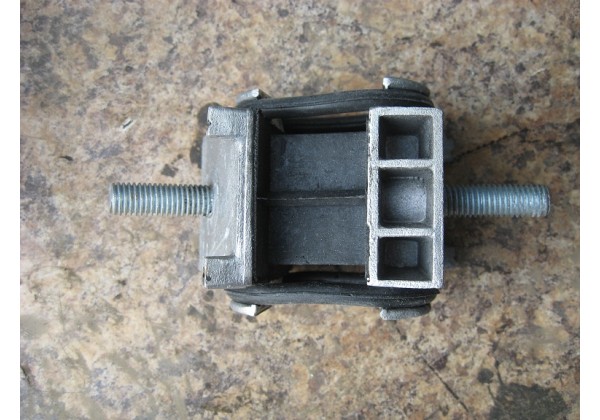 подушка, (опора двигуна задня) Renault 21, 7700766126